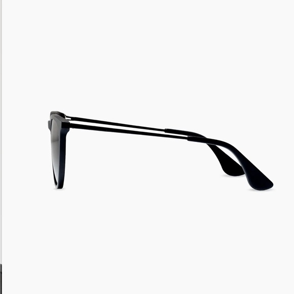 Quince Sleek Black Round Sunglasses main image 4